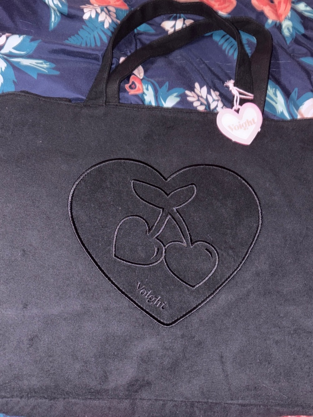 Voight black tote bag